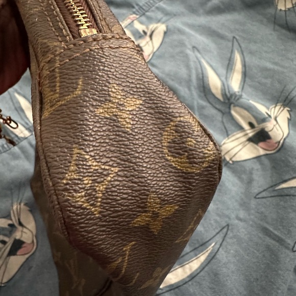 Authentic Vintage Monogram Pouch Louis Vuitton Toiletry 23 - Picture 3 of 14